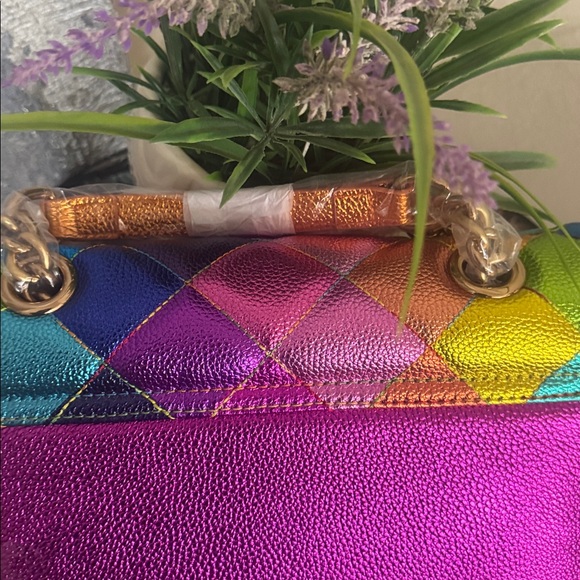 Kurt Geiger Rainbow Quilted Shoulder Bag - Picture 8 of 17